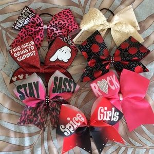 Cheer bows